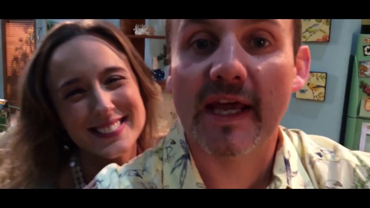 Neighbours VS Zombies Part 1 HALLOWEEN SPECIAL