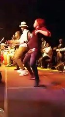 Les chaussures lumineuses de WALY SECK