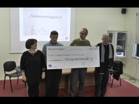 Napoli - La storia de I Ragazzi di Scampia vince il concorso della della Axa Italia (15.12.15)