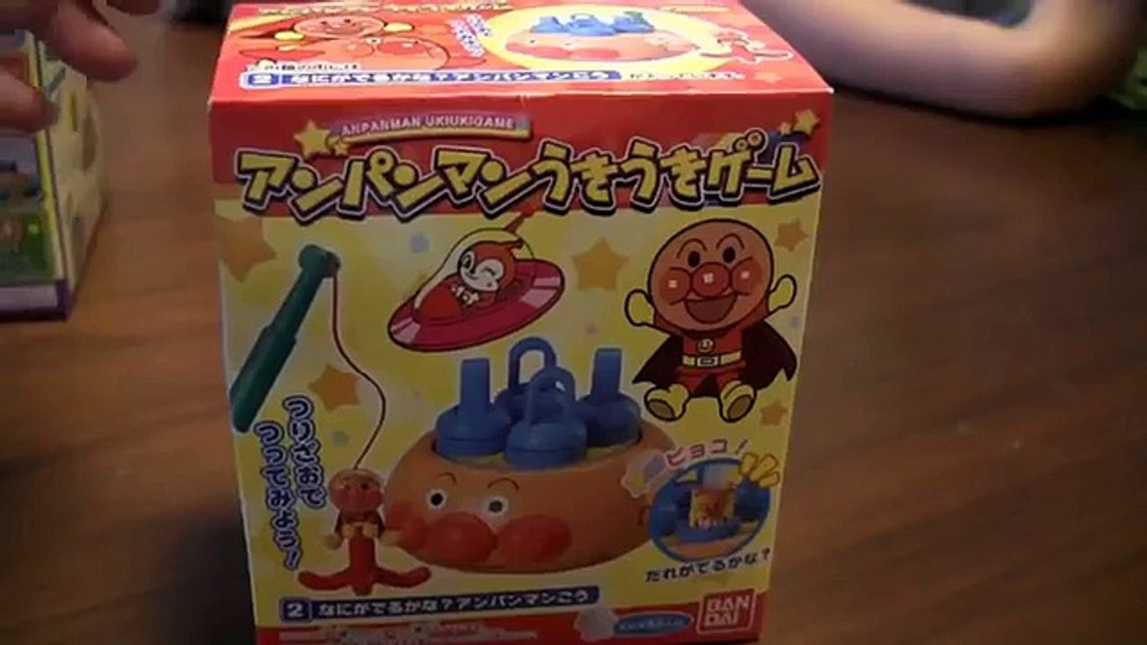 ちびっこレビュー アンパンマン なにがでるかなアンパンマン号