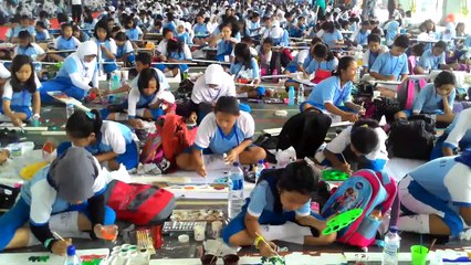 Melukis 1.000 Dayung dalam Wakut 2 Jam