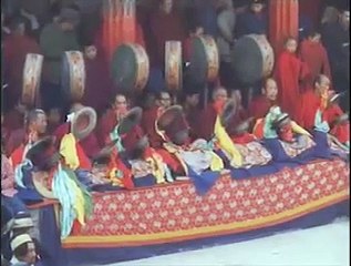 Lama Surya Das Tibetan Energy Yoga