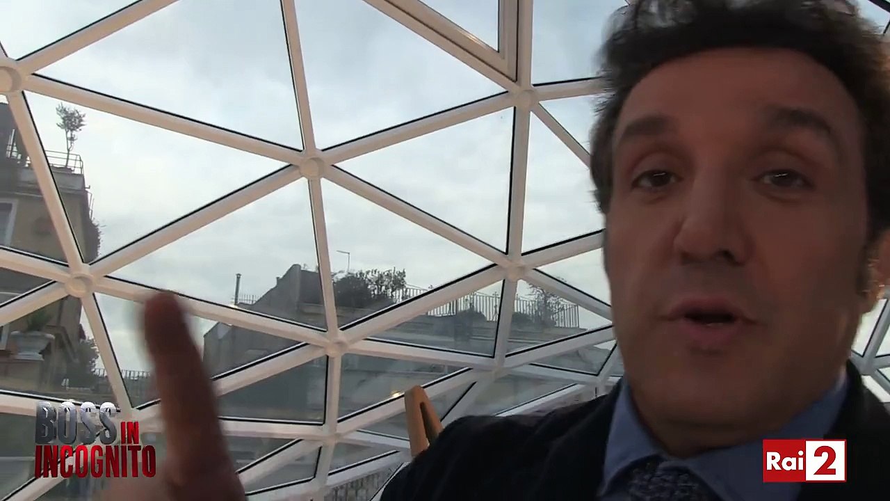 Flavio Insinna ci anticipa il tema della quarta puntata di Boss in Incognito 3