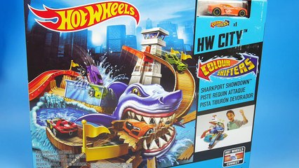 Disney Pixar Cars Lightning McQueen, Ramone & Hot Wheels Cars Color Changers Attacked By SHARK!