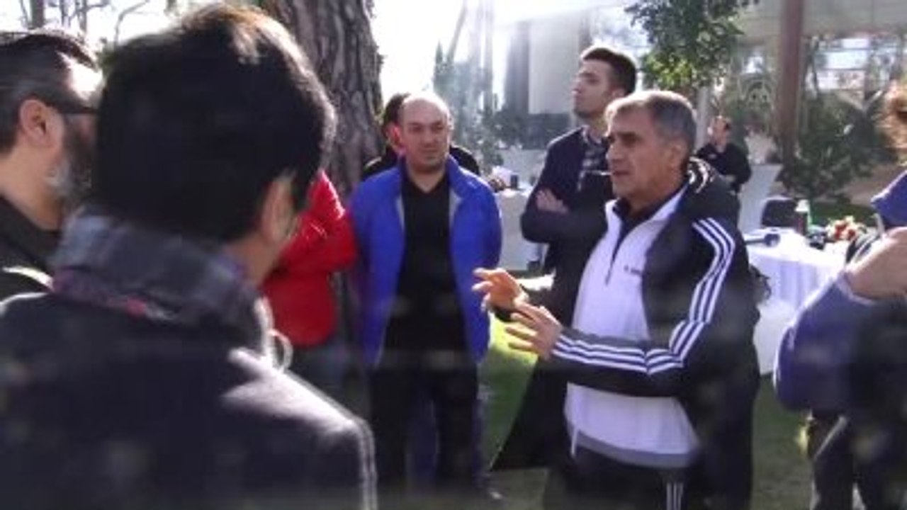 Beşiktaş'tan Basın Mensuplarına Mangal Partisi