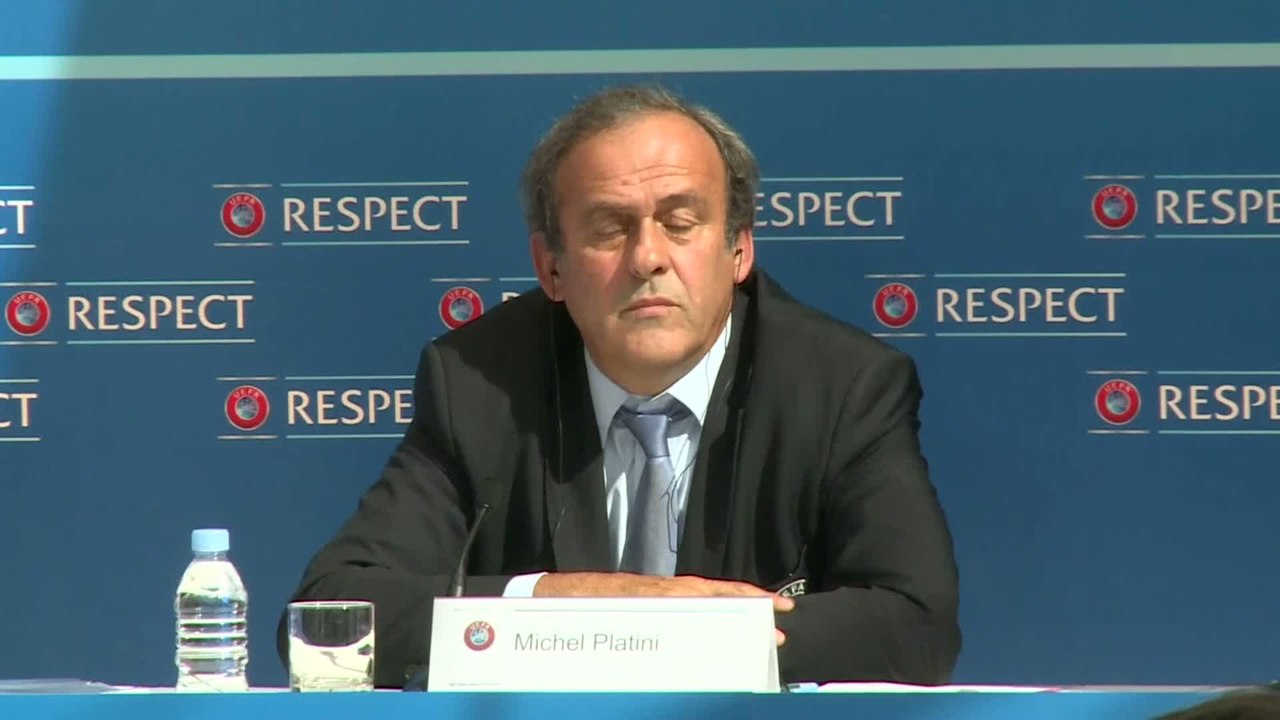 Foot - Fifa : Le retrait de Platini suscite de nombreuses réactions