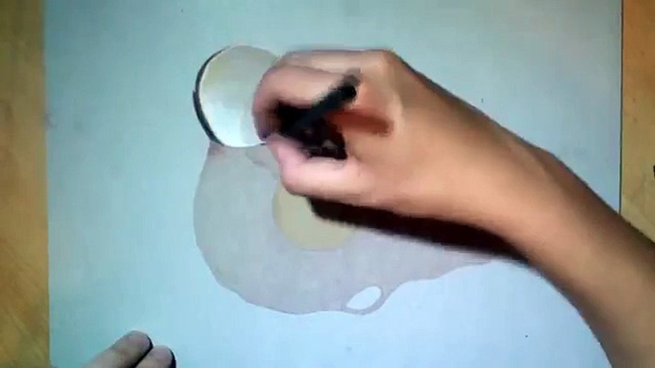 ---How I draw a crazy realistic egg