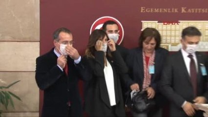 Meclis'te 'Maskeli' Basın Toplantısı 1