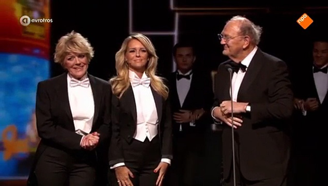 Tina Turner - 7 Jan. 2016 (1)