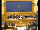 Roma - Beni comuni - Conferenza stampa di Nicola Fratoianni (09.01.16)