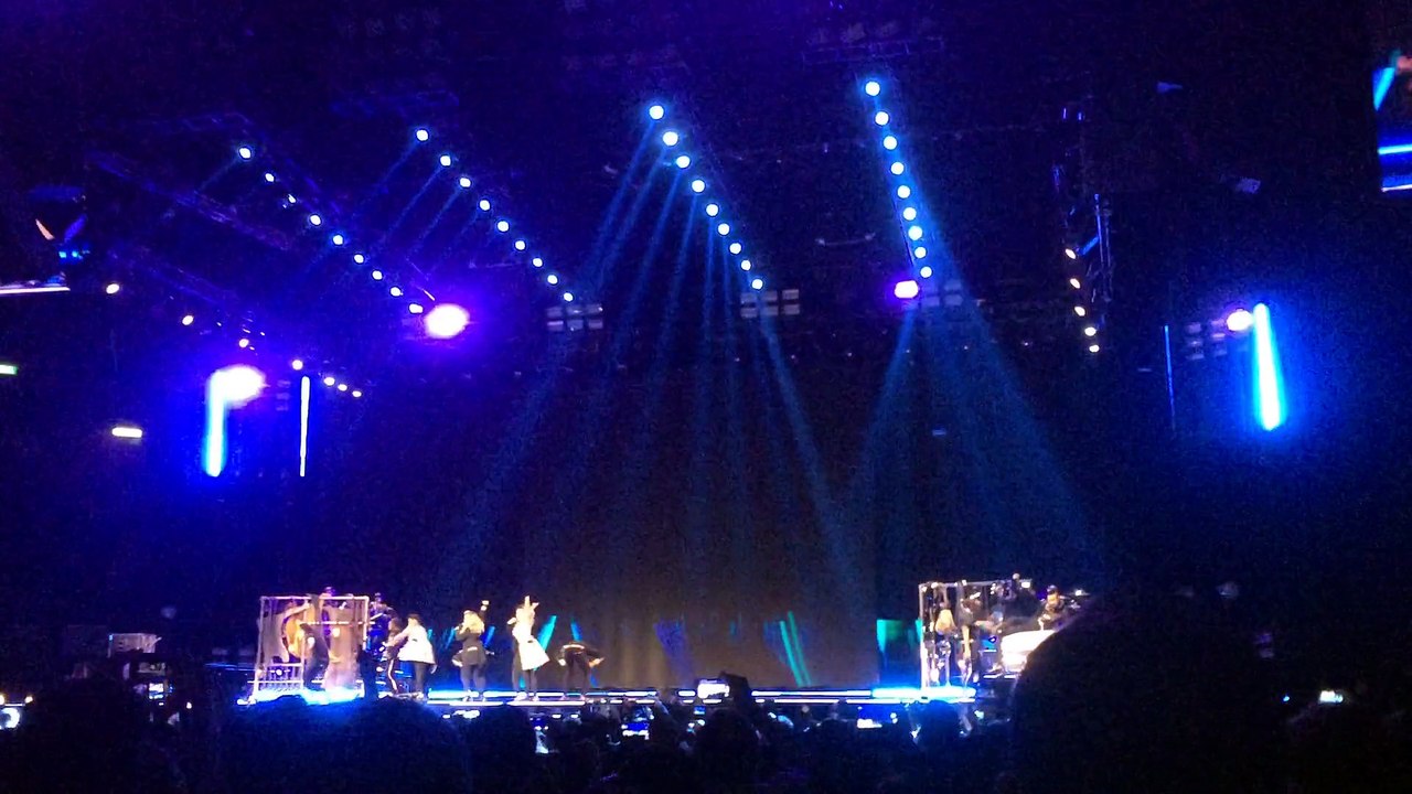 Madonna Rebel Tour - Deeper and deeper - Palacio de los Deportes - 6 Enero 2016 - Mexico