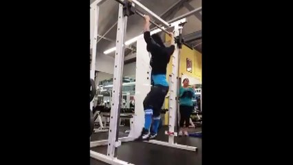 فتاة رائعة تأسر الأنظار ✨