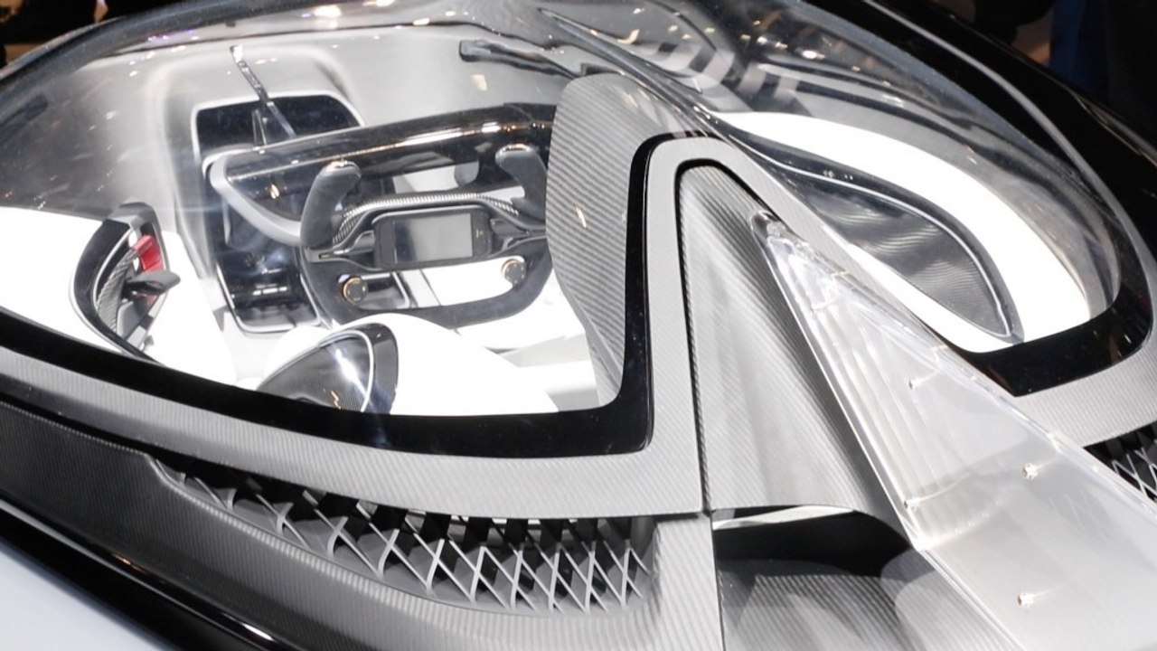 This car changes based on which phone is plugged into it