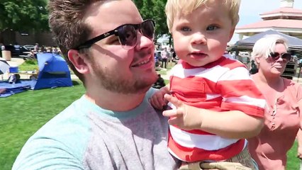 CUTE TODDLER SMILING UNDERWATER!