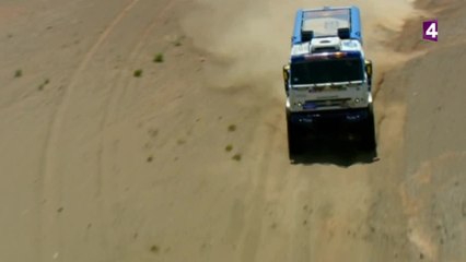 VIDEO. Les Recos : Comment tracer la route pour les camions ?