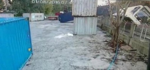 İzmir'de Metro Vagonunun Devrildiği Anlar Kameraya Yansıdı