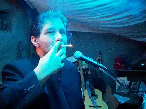 Thierry Chante Dans la peau de Mike Brown Johnny Hallyday