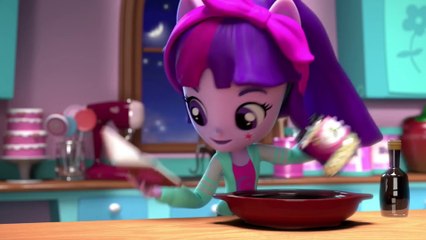 MLP: FIM- Equestria Girls Minis Pinkie Pie's Slumber Party-Twilight Sparkle