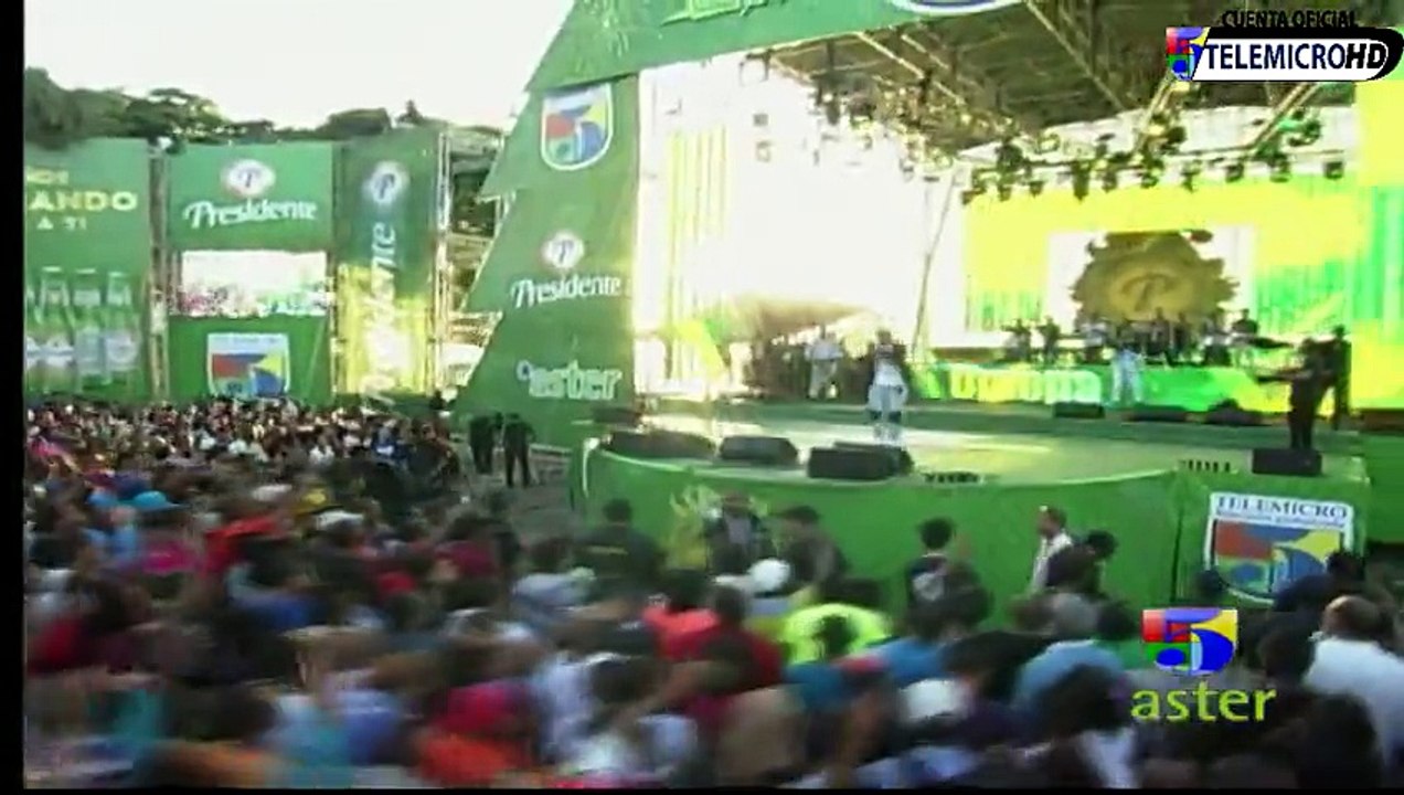 Fiesta Fin De Año de Telemicro 2015  Omega El Fuerte