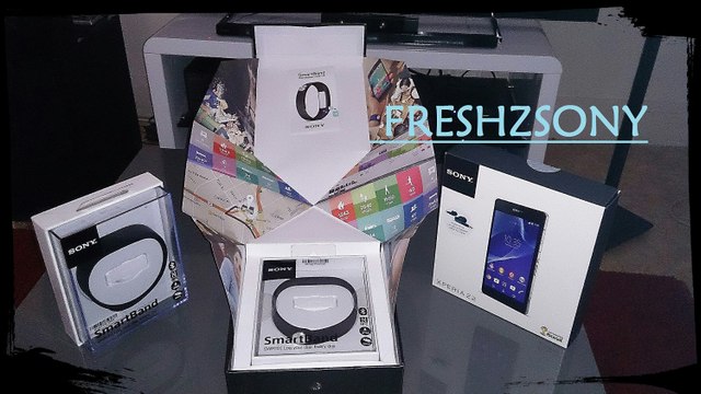 Unboxing Sony SmartBand SWR10 + Xperia Z2 Merci SONY FreShZSony