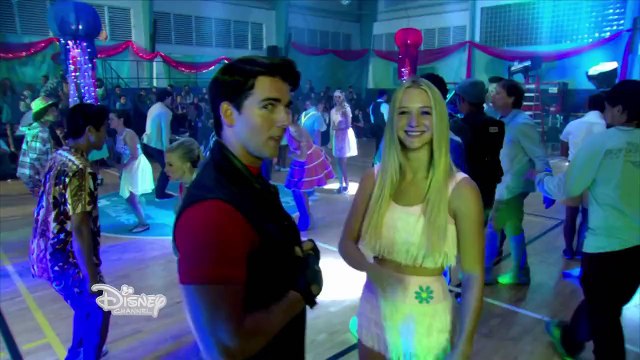 Teen Beach 2, les coulisses Partie 1/4