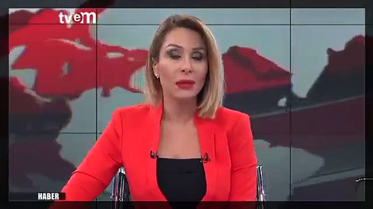 Kadın Spiker İsyan Etti ; Seks Objesi Değiliz