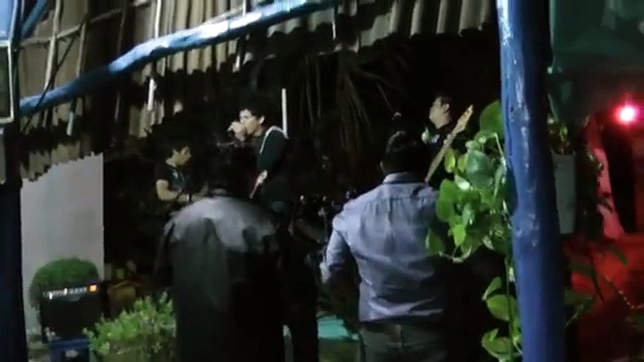 BFMV-Creeping Death (Metallica Cover) Live (Comic FULL HD 720P)