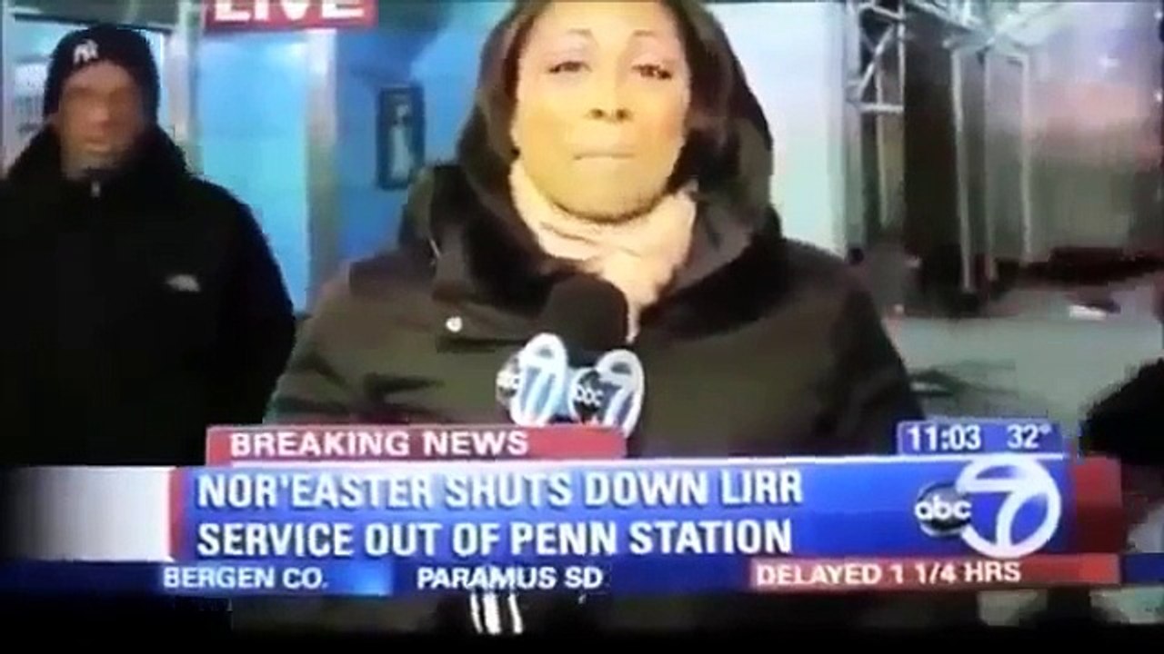 Самые смешные неудачи в прямом эфире ! ПАДЕНИЯ В ПРЯМОМ ЭФИРЕ