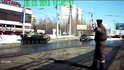 Militar de choque || Accidente de tanques