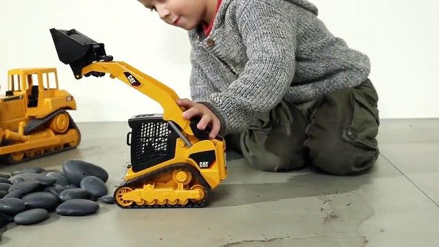 Экскаваторы и Грузовики Игрушки Брудер для детей. Bruder игрушки