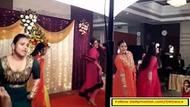 Besutiful Aunties Dance On Wedding - Boly Churian - HD