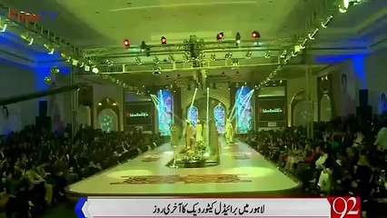 Model Fell Down at Bridal Couture Week 2016-kirancollections