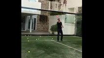 Pique'den oğluna tenis dersi