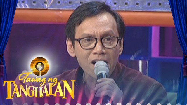 Tawag ng Tanghalan: Rey Valera gives new twist to Kung Kailangan Mo Ako