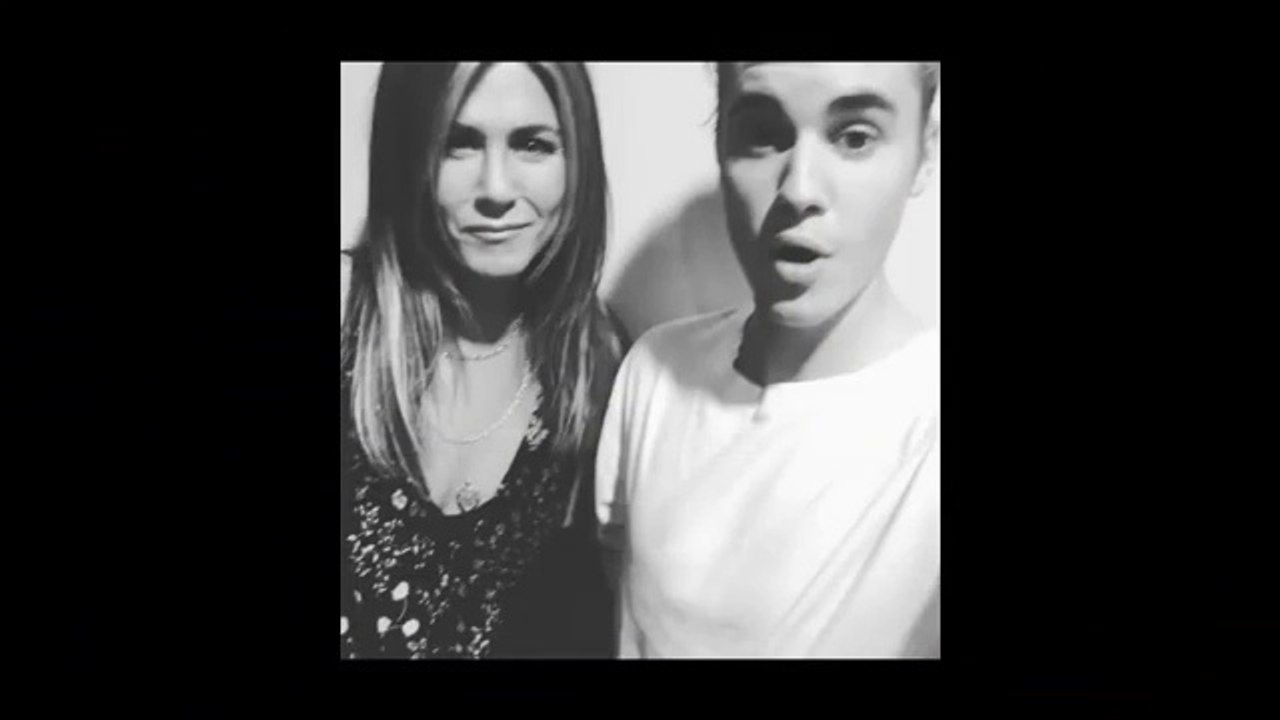 Justin Bieber Beating One Direction On iTunes After Both Albums Drop -