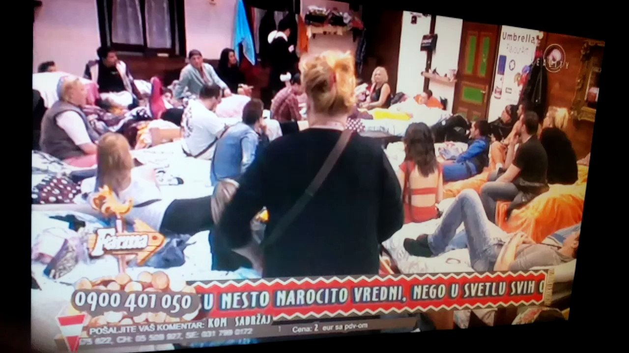 Farma 7 Saska davi cecu