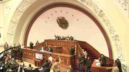 El Parlamento venezolano acuerda rechazar la sentencia del Supremo