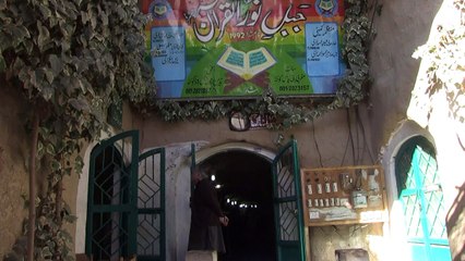Seeking a miracle on Pakistan's Koran mountain
