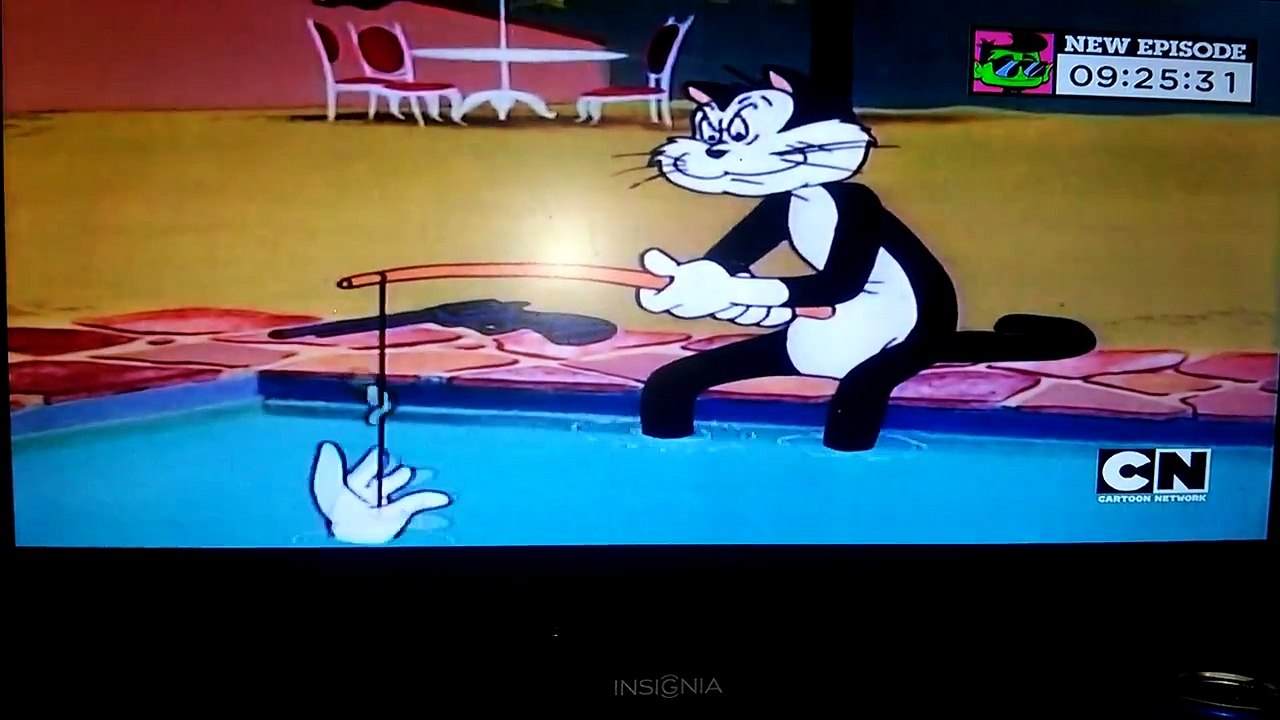 Bugs bunny overreacting & Foghorn Leghorn blabbing
