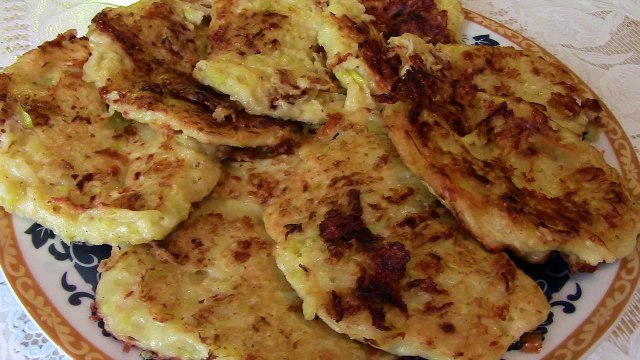 Оладьи из кабачков с сыром