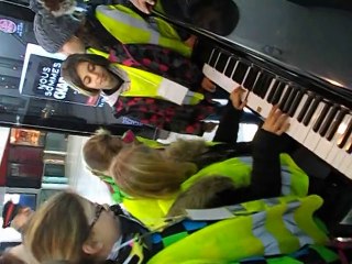 Education musicale dans les gares SNCF