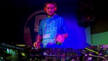 Deep Sesje Weekly Show 126 Mixed By TOM45