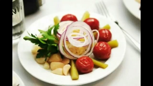 Ассорти помидоры и огурцы на зиму