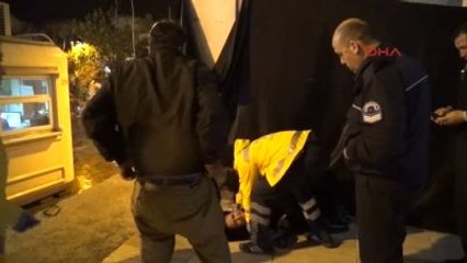 Antalya Islak Zeminde Ayağı Kaydı, Kaburgası Kırıldı