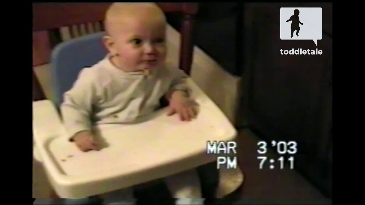 Cheerio hangs from baby's drool _ Funny Accidents _ toddletale