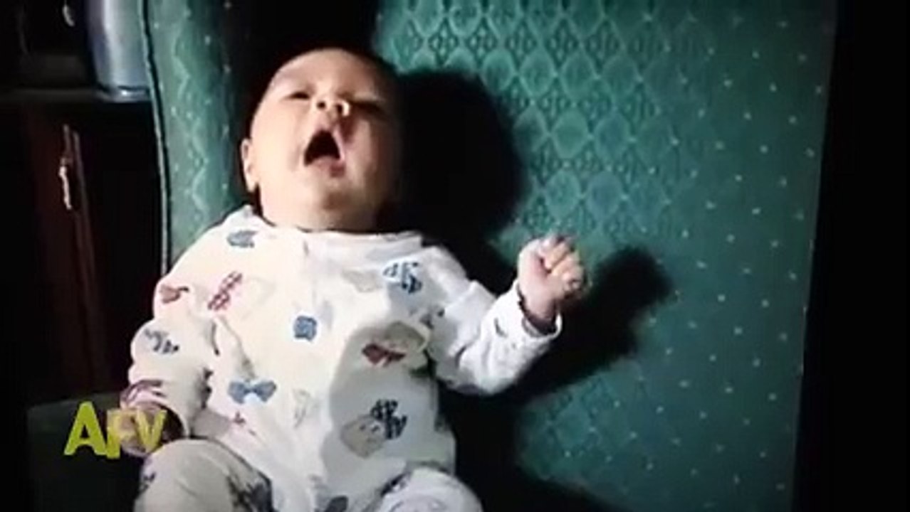 Vicces baba hapcik