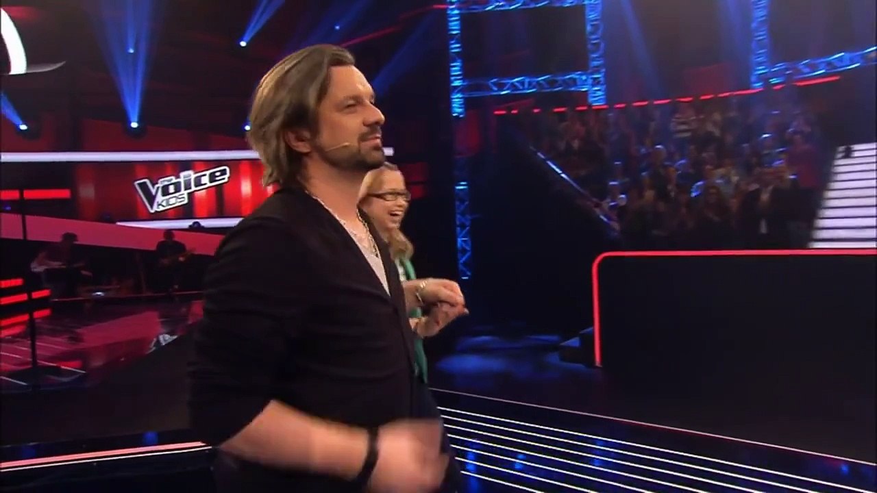 Whitney Houston - I will Always Love You (Laura) | The Voice Kids 2013 | Blind Audition | SAT.1