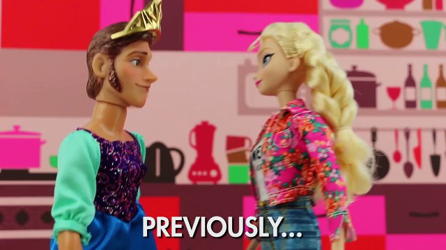 Elsa Loses Freezing Powers When Hans Gets Fire Powers & Burns Frozen Anna. DisneyToysFan