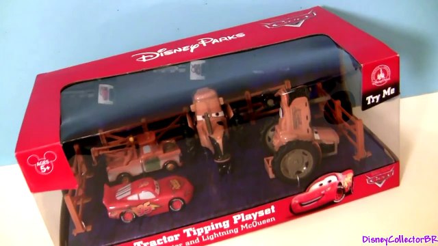 CARS Tractor Tipping Playset With Mater Lightning McQueen Hears Tractors Goes Moo Disney Pixar