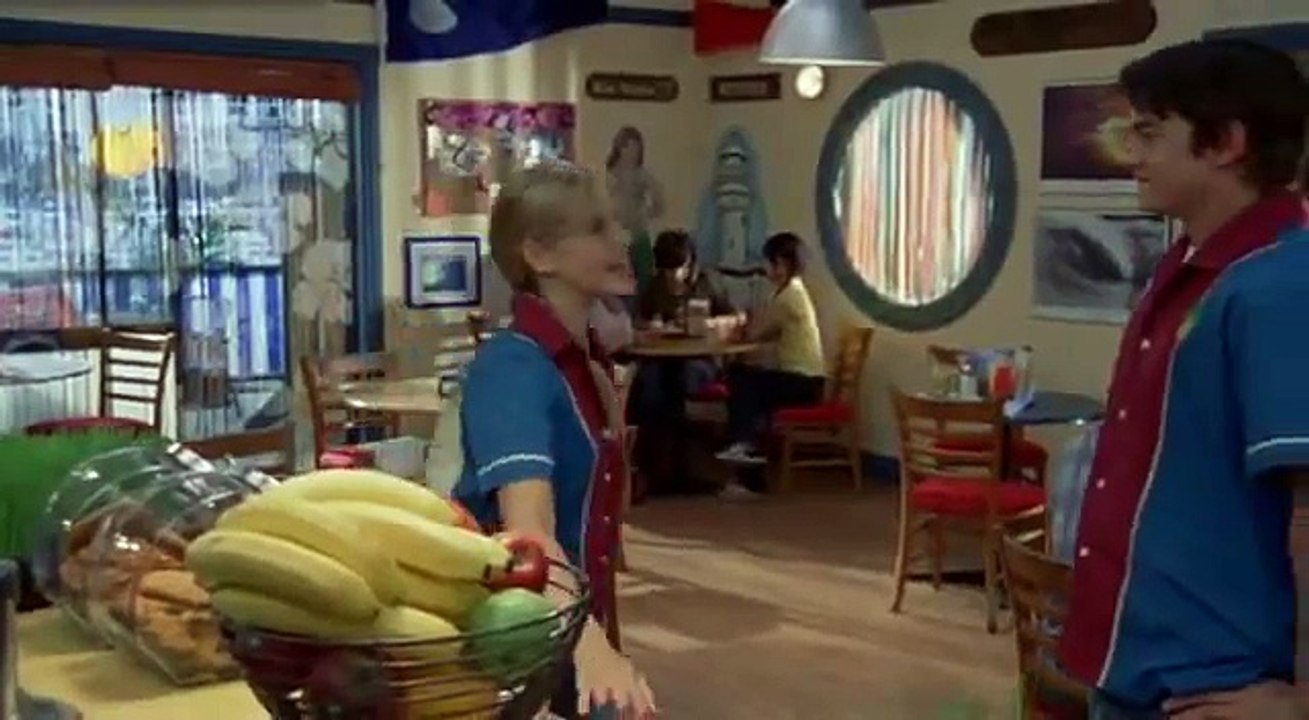 H2O - Plötzlich Meerjungfrau Staffel 2 Folge 17 - Romantisches Dinner, Teil 1